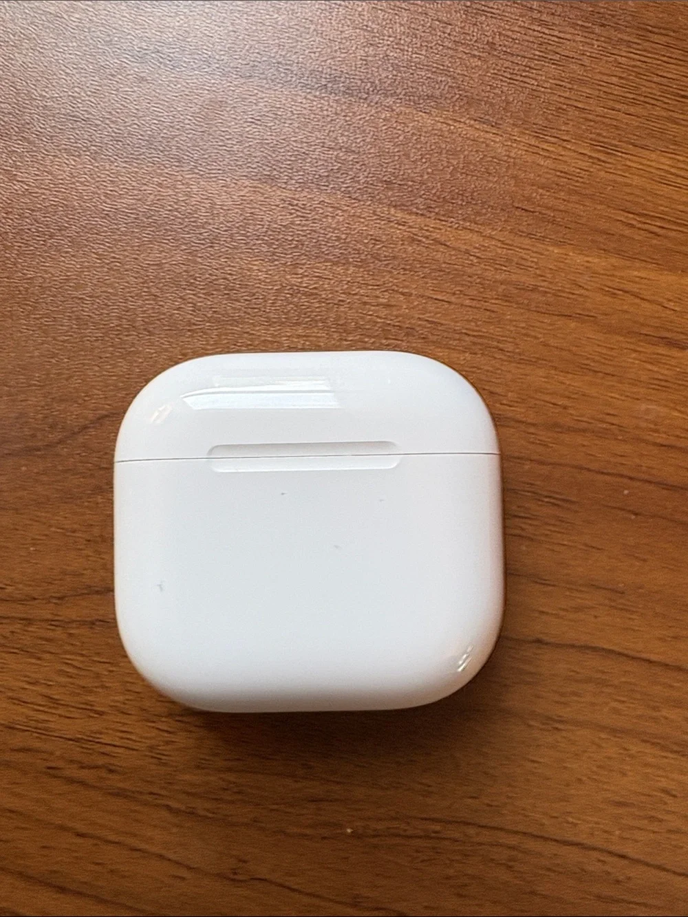 Apple Airpods 4 Earbuds Charging Case